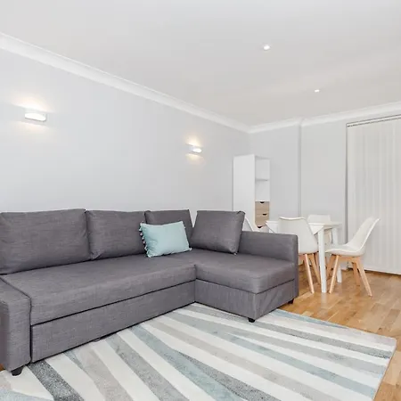 Cleveland Square Apartments